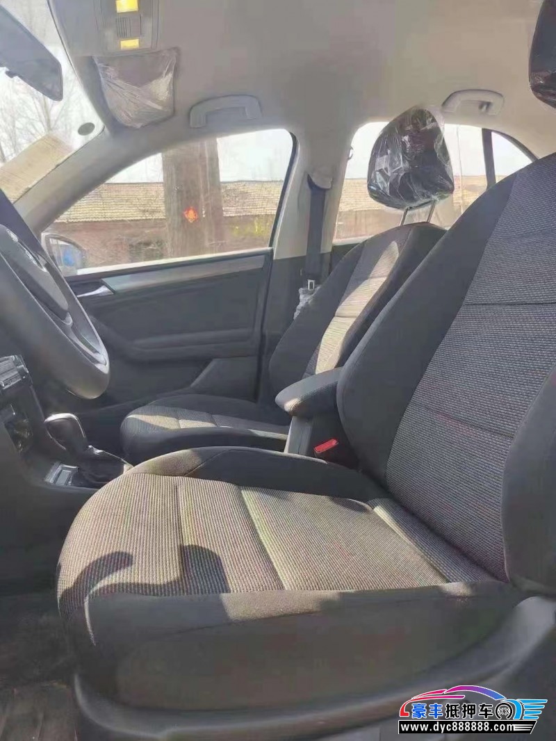 21年大众宝来轿车抵押车出售