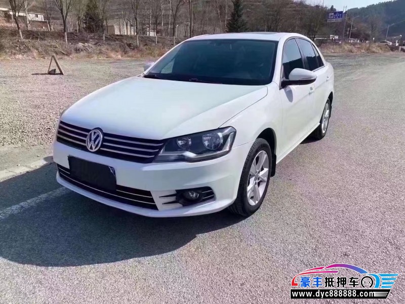 16年大众宝来轿车抵押车出售