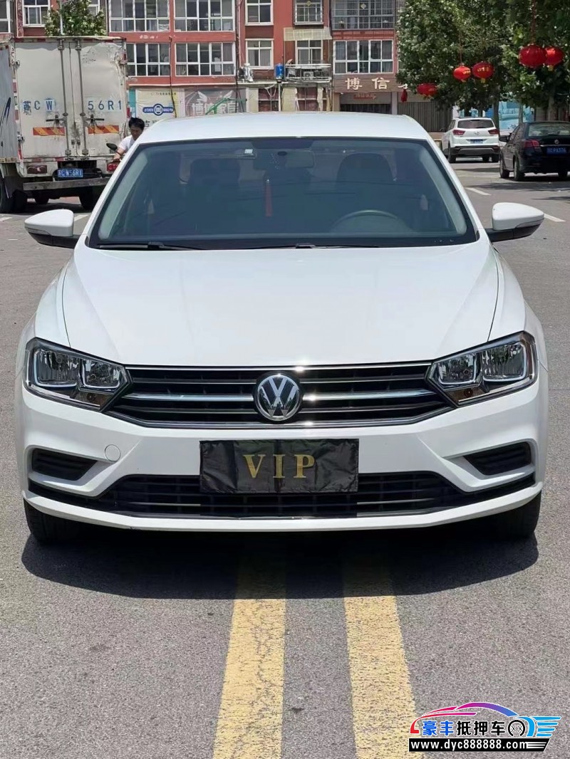 18年大众宝来轿车抵押车出售