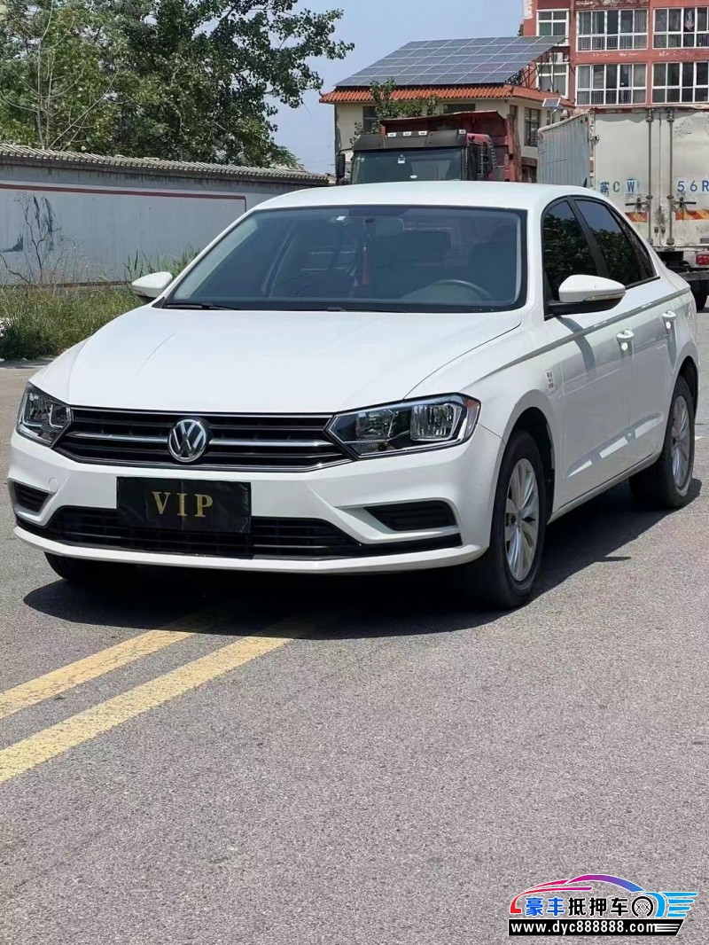18年大众宝来轿车抵押车出售