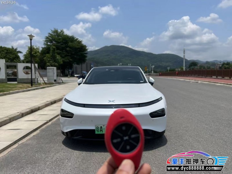 21年小鹏汽车P7轿车抵押车出售