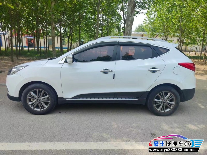 15年现代ix35SUV抵押车出售