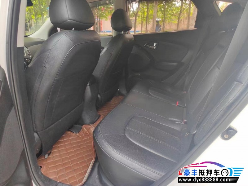 15年现代ix35SUV抵押车出售