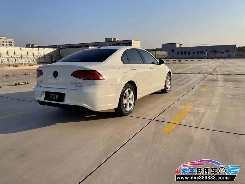 18年大众凌渡轿车抵押车出售