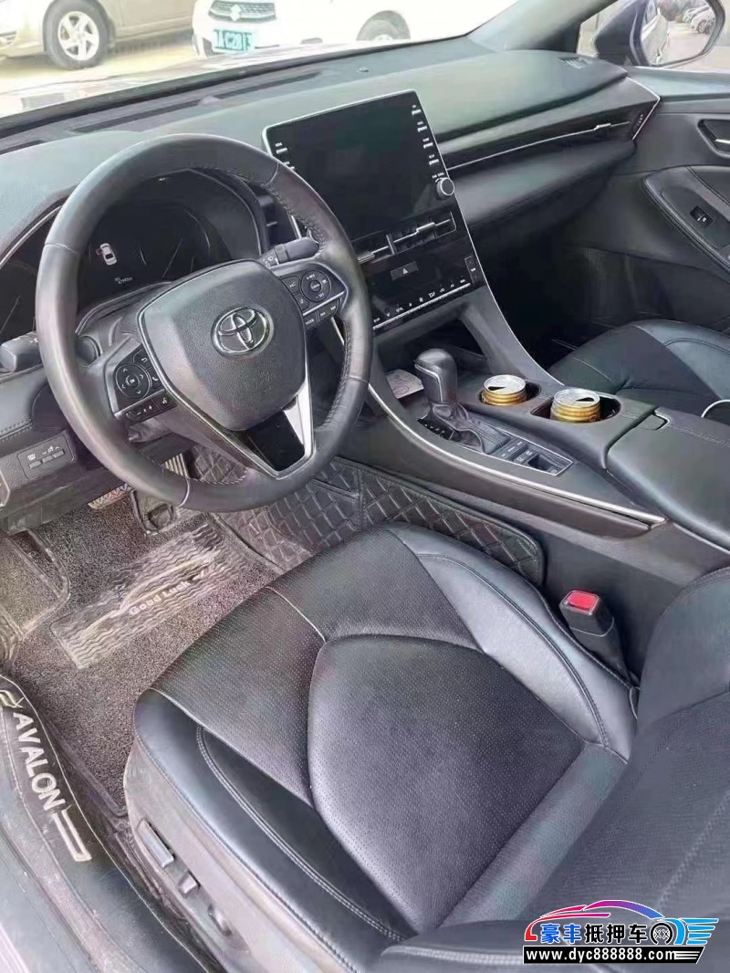 21年丰田亚洲龙轿车抵押车出售