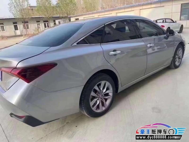 21年丰田亚洲龙轿车抵押车出售
