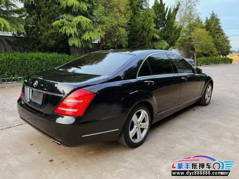10年奔驰S轿车抵押车出售