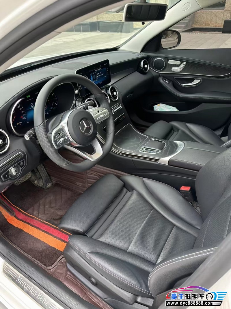 20年奔驰C级轿车抵押车出售