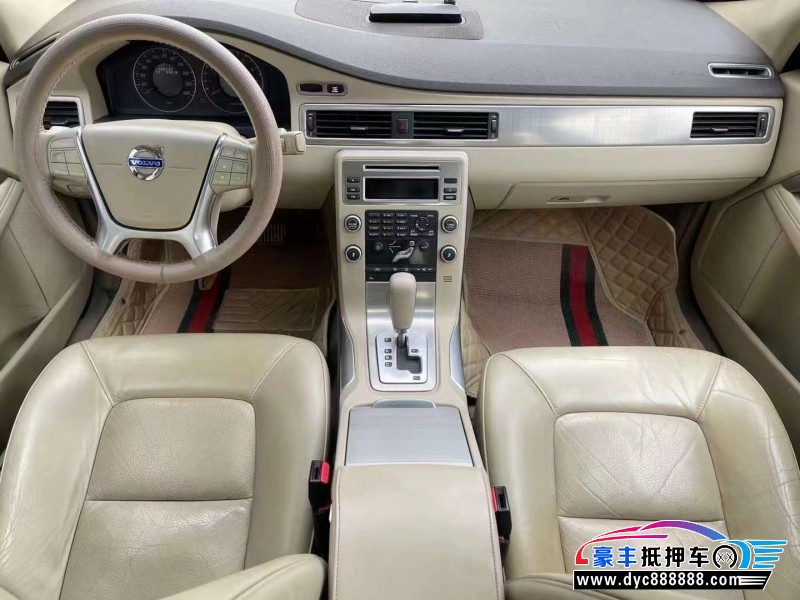 11年沃尔沃S80轿车抵押车出售