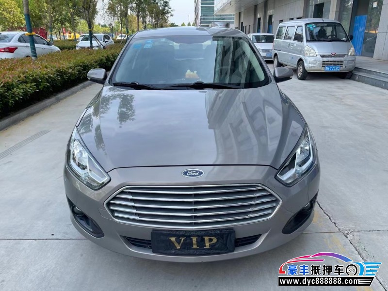 16年福特福睿斯轿车抵押车出售