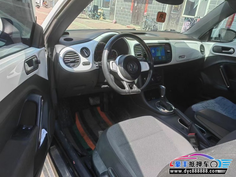 14年大众甲壳虫轿车抵押车出售