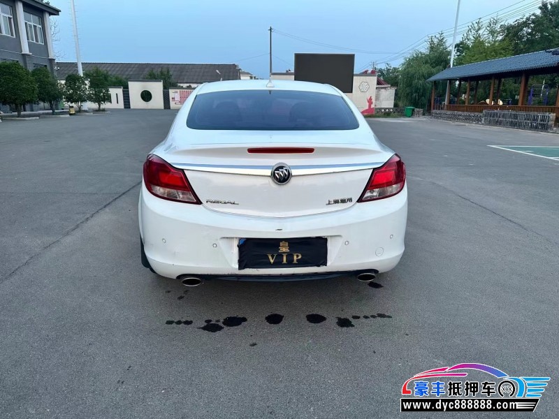 12年别克君威轿车抵押车出售