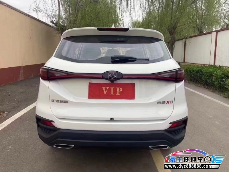 23年江淮思皓X8轿车抵押车出售