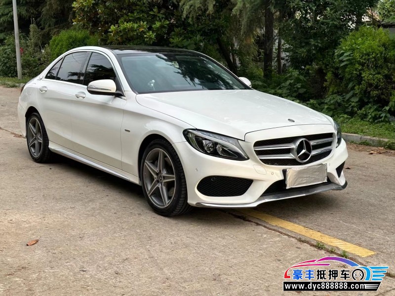 18年奔驰C轿车抵押车出售
