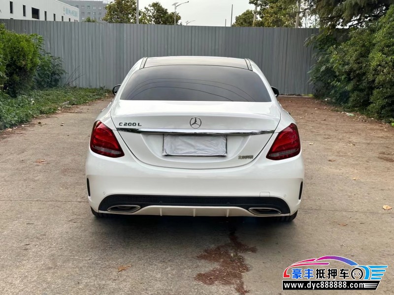 18年奔驰C轿车抵押车出售