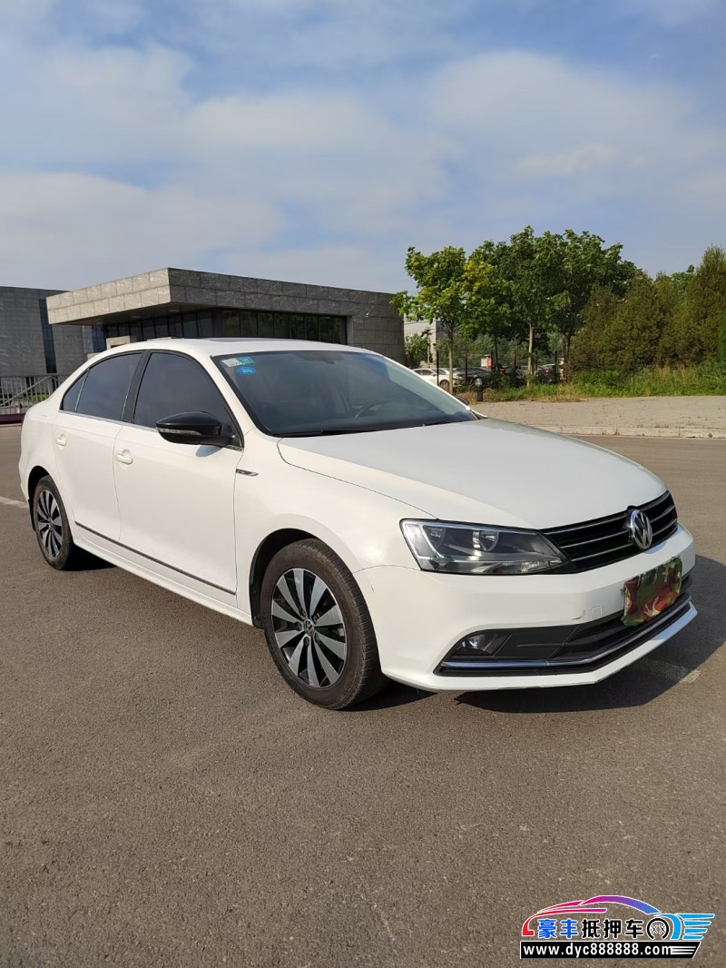 17年大众速腾轿车抵押车出售