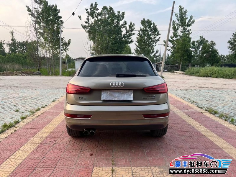 17年奥迪Q3轿车抵押车出售