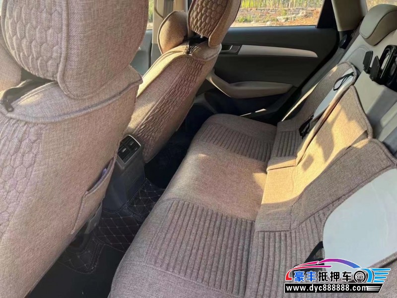 10年奥迪Q5轿车抵押车出售