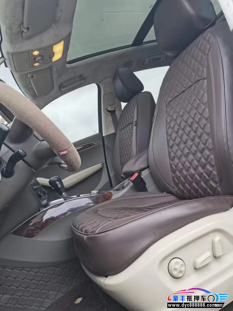 10年奥迪Q5轿车抵押车出售