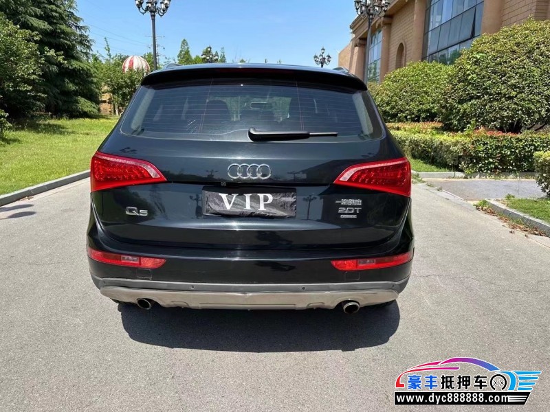 13年奥迪Q5轿车抵押车出售