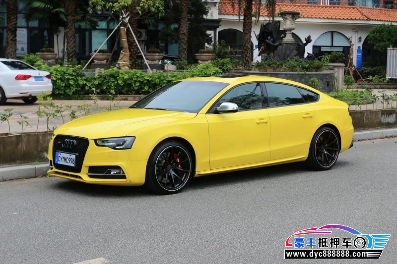 12年奥迪S5轿车抵押车出售