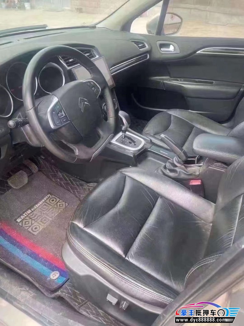 13年雪铁龙C4L轿车抵押车出售