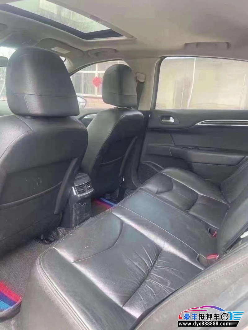 13年雪铁龙C4L轿车抵押车出售