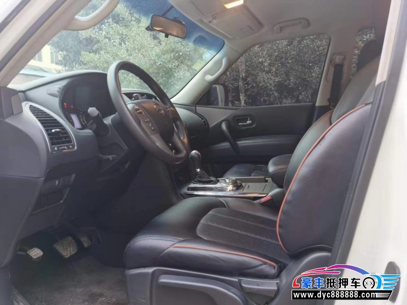 17年日产途乐轿车抵押车出售