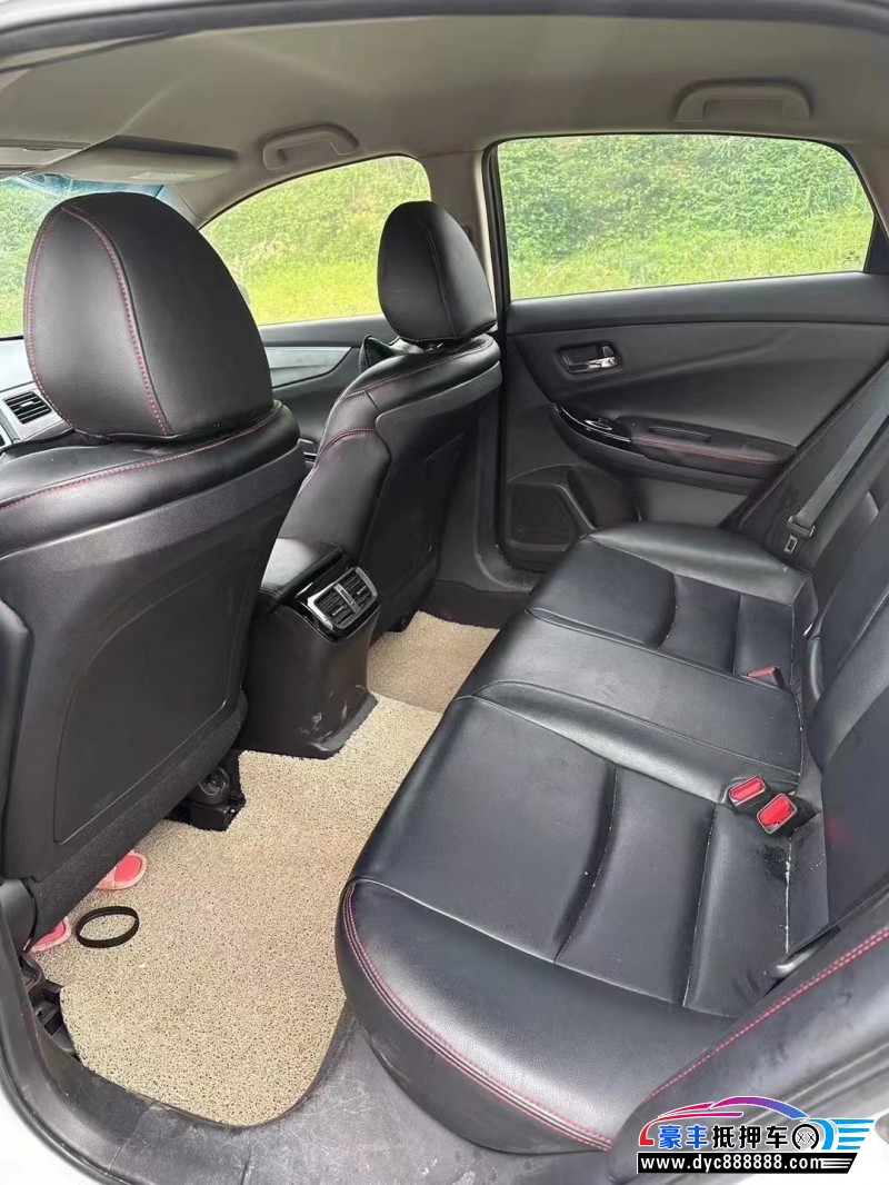 17年本田思铂睿轿车抵押车出售