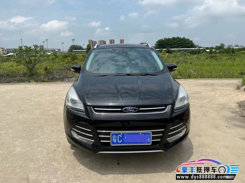15年福特翼虎轿车抵押车出售