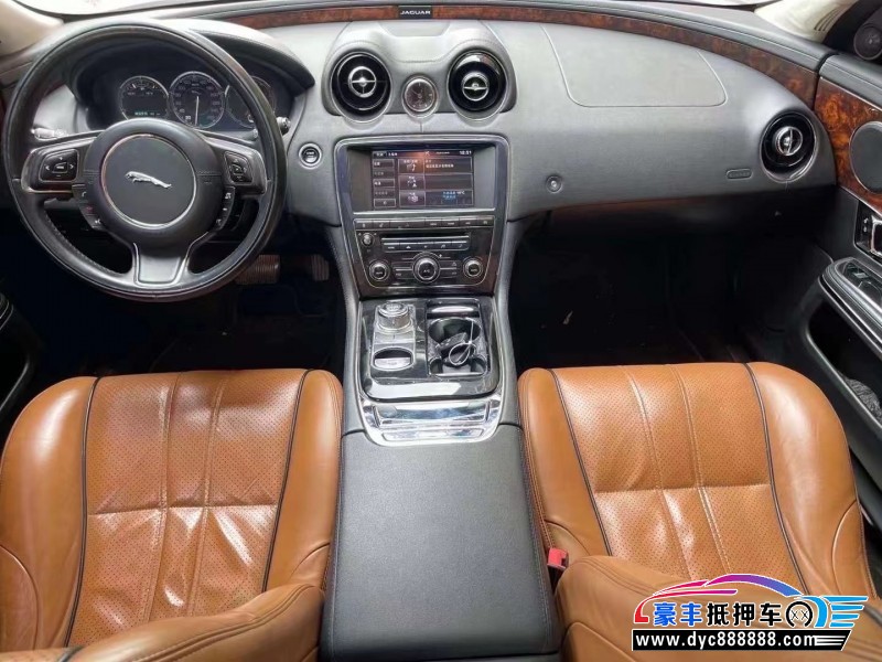 14年捷豹XJL轿车抵押车出售