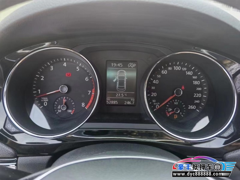 18年大众速腾轿车抵押车出售