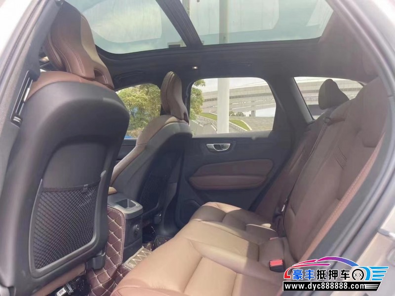 23年沃尔沃XC60SUV抵押车出售