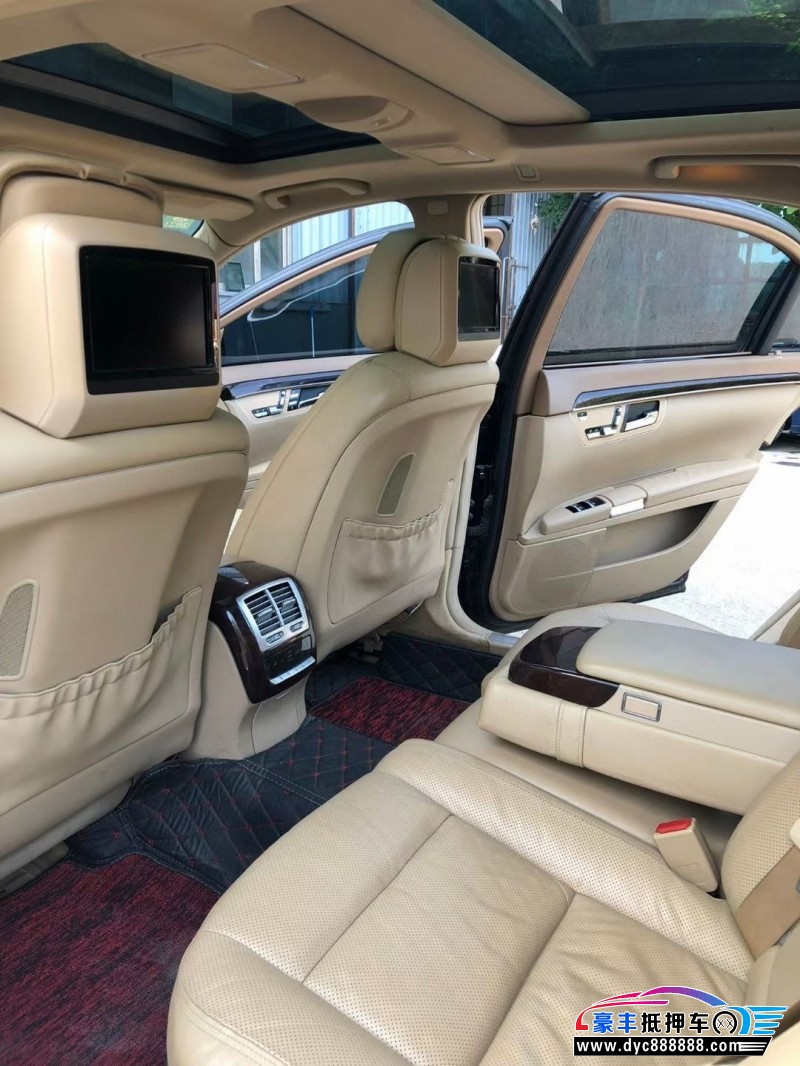 10年奔驰S轿车抵押车出售