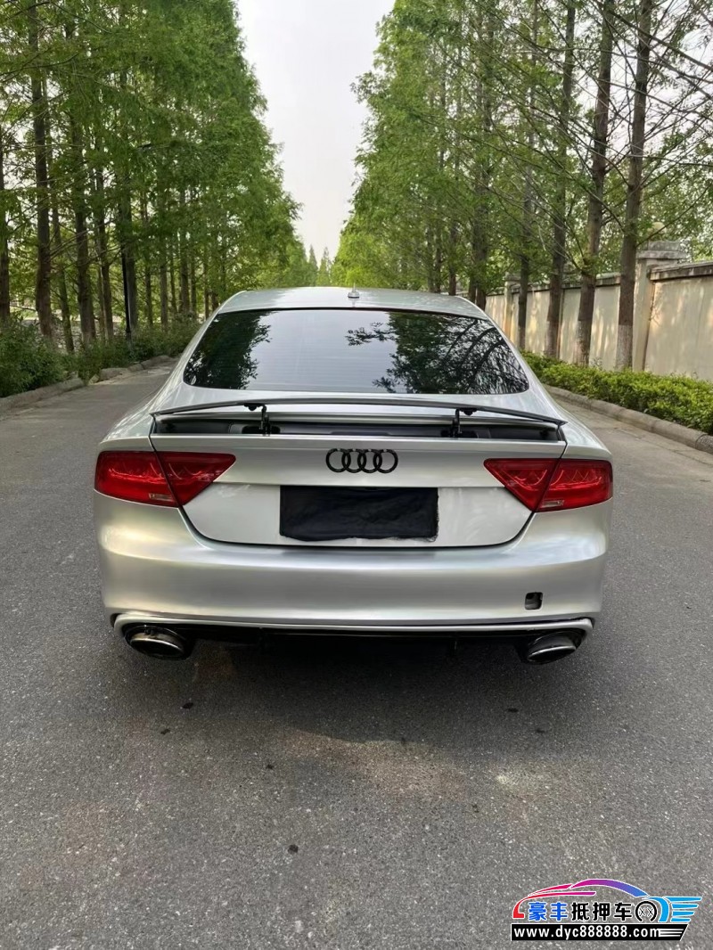 15年奥迪S7轿车抵押车出售