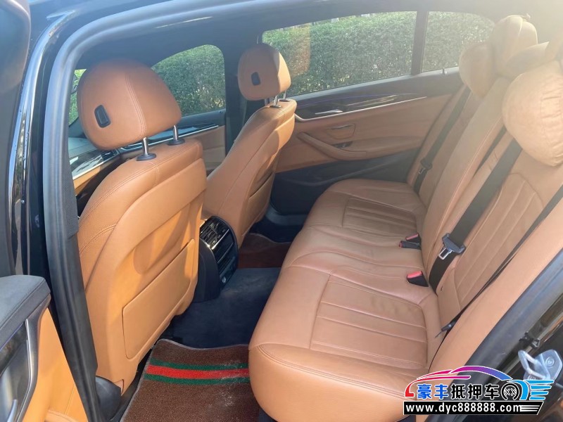 18年宝马5系轿车抵押车出售