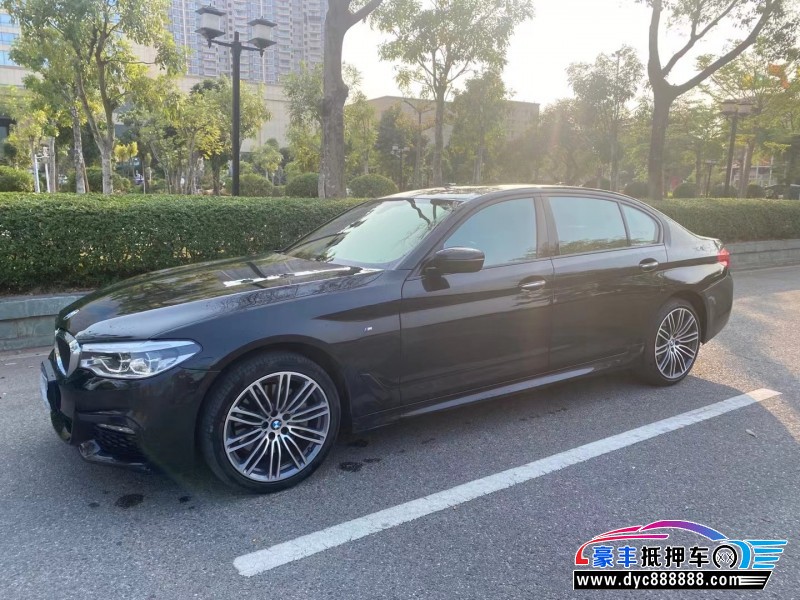 18年宝马5系轿车抵押车出售