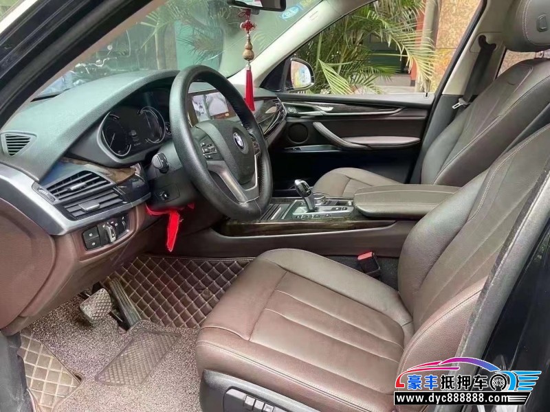 18年宝马X5轿车抵押车出售
