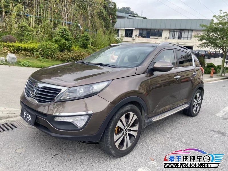 11年起亚智跑轿车抵押车出售