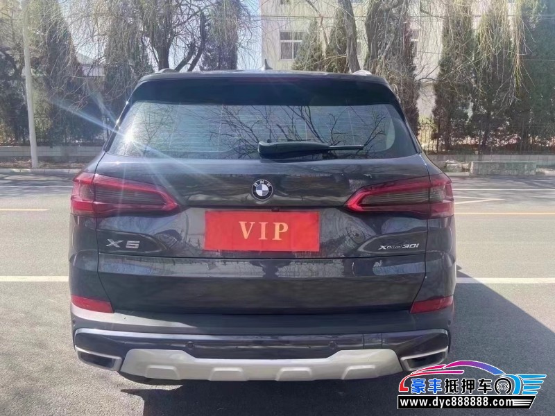 20年宝马X5轿车抵押车出售
