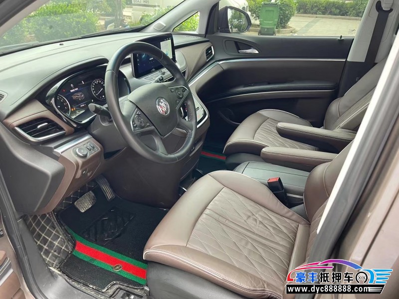 22年别克GL8轿车抵押车出售