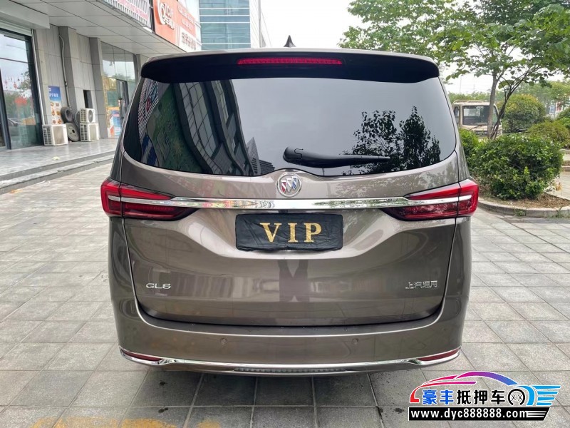 22年别克GL8轿车抵押车出售