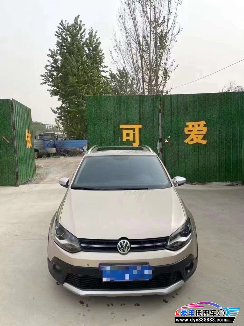 15年大众polo轿车抵押车出售