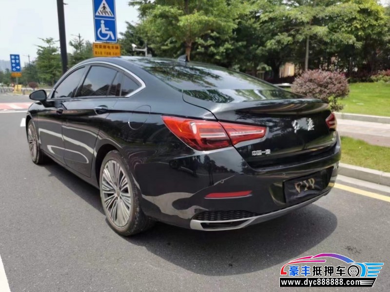 22年红旗H5轿车抵押车出售