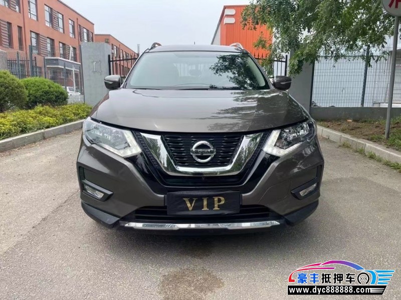 17年日产奇骏轿车抵押车出售