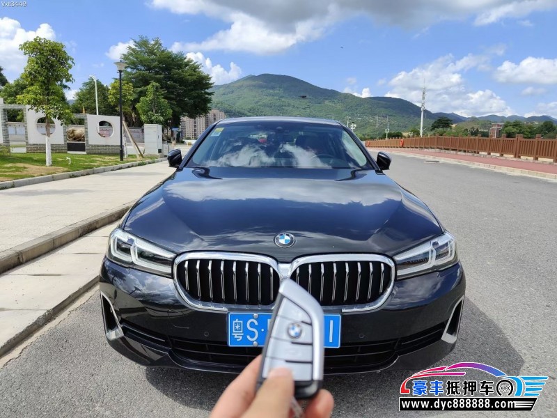 21年宝马5系轿车抵押车出售
