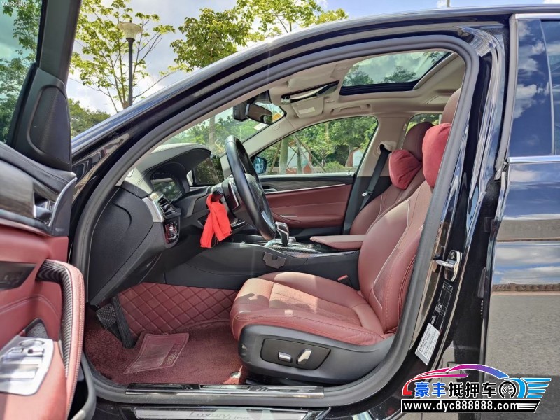 21年宝马5系轿车抵押车出售