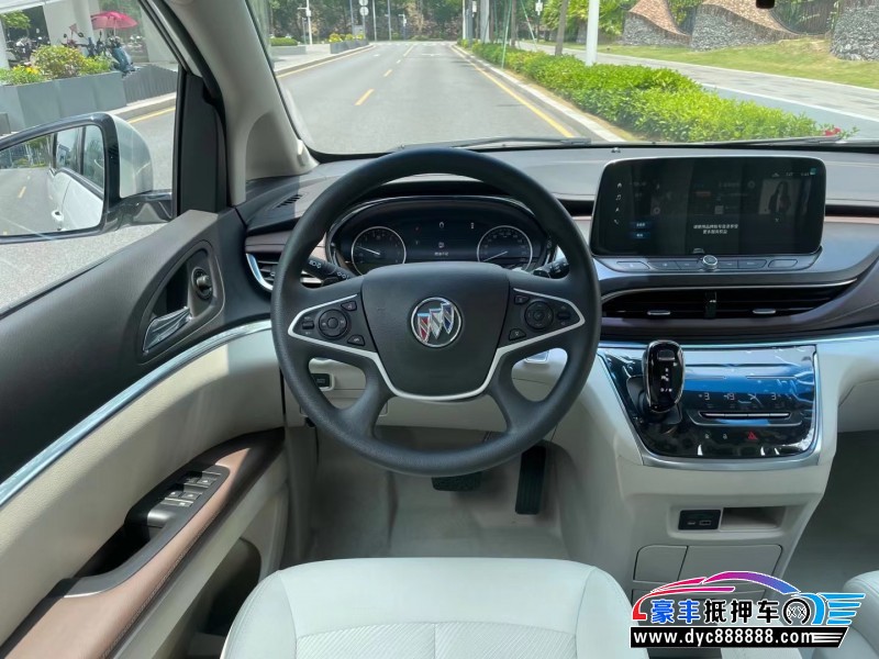 23年别克GL8轿车抵押车出售