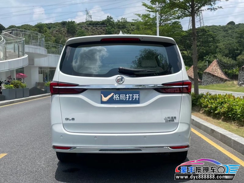 23年别克GL8轿车抵押车出售