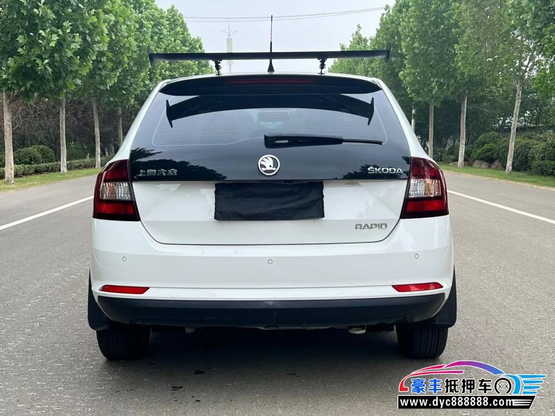 15年斯柯达昕动轿车抵押车出售